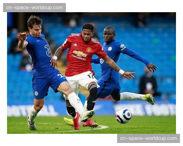 VAR介入:回看勒阿弗尔禁区内的疑似手球,最终维持原判 VAR介入:回看勒阿弗尔禁区内的疑似手球,最终维持原判